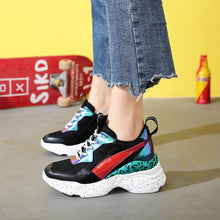 Load image into Gallery viewer, Sneakers Women