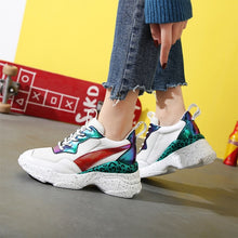 Load image into Gallery viewer, Sneakers Women